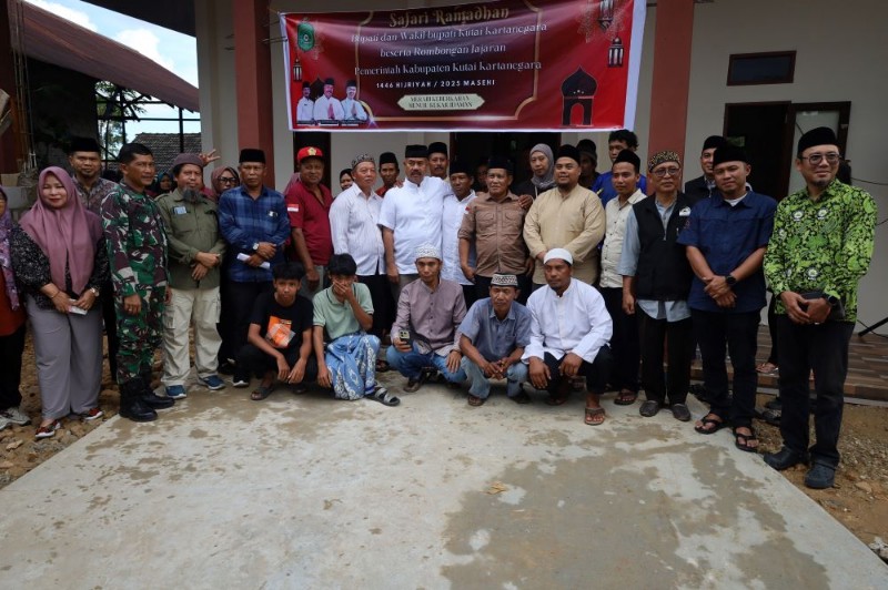 Langgar Nurul Iman Marangan Loa Kulu Diresmikan Bupati Kukar dalam Safari Ramadhan