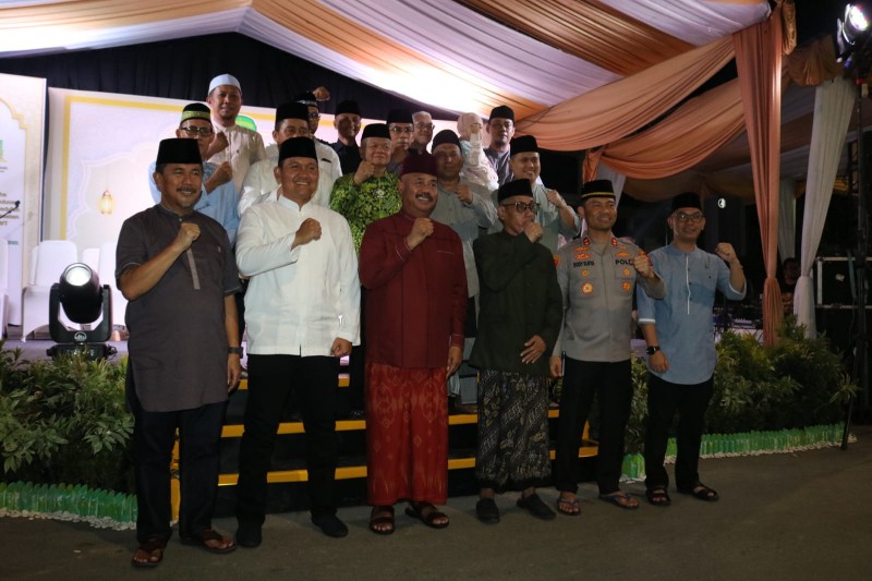 Edi Damansyah Lepas Peserta Takbir Keliling di Tenggarong Perkuat Kebersamaan Idul Adha 1446 H